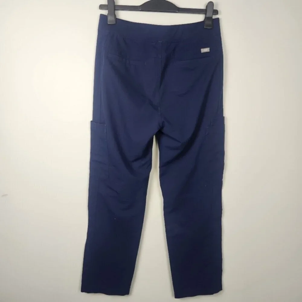Figs Technical Collection Men’s Cargo Scrub Pants Style T2001 Blue size Medium